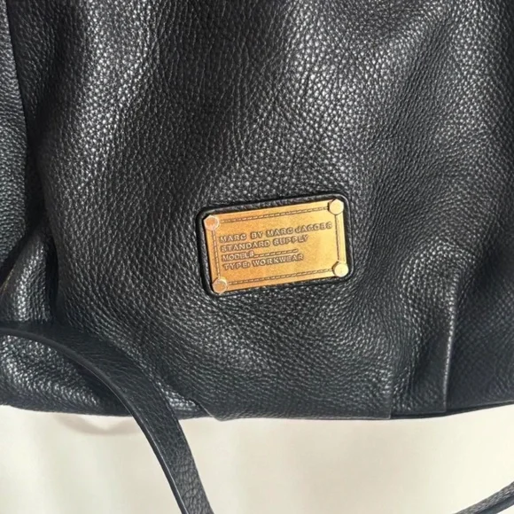 Marc by Marc Jacobs black hobo bag SOLD - Picture 3 of 7